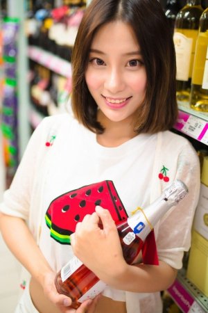 惊！善良娇妻为何竟让公如此泄欲？背后真相究竟如何！